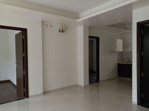 Room in 3 BHK Builder Floor at BPTP Parkland Pride, Sector 77 – for Sale