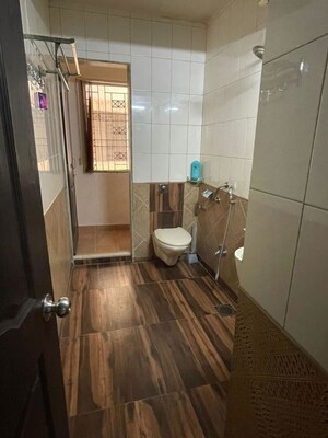 Attached Bathroom in 2.5 BHK Apartment at Vijay Enclave, Waghbil – for Rent