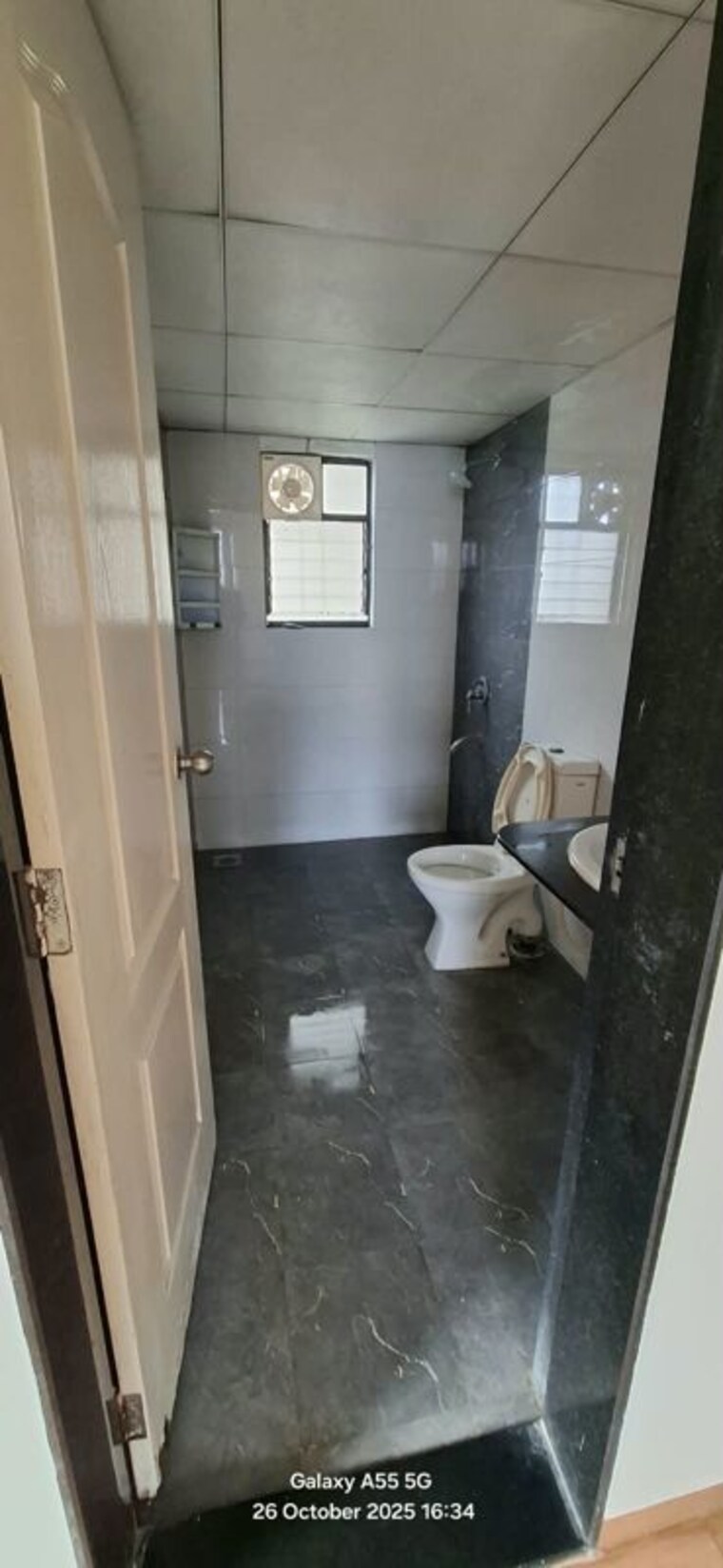 Bathroom, kolte-patil-margosa-heights 2 Bedroom 1085 Sq.Ft. Apartment In Mohammadwadi Pune 10764226