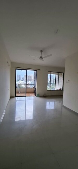 Room in 2 BHK Apartment at Kolte Patil Margosa Heights, Mohammadwadi – for Rent