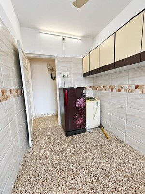  1 BHK Apartment at Bandra West – for Rent