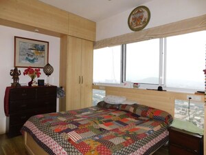 2 BHK Apartment For Sale in L&T Crescent Bay T2, Parel