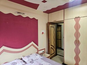 Bedroom in 3 BHK Apartment at Krishna Nagar – for Sale