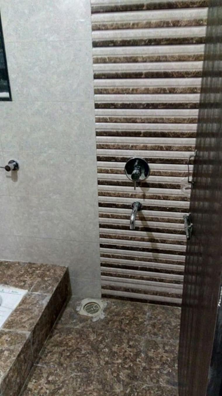 Bathroom, prachi-palash-paradise 1 Bedroom 435 Sq.Ft. Apartment In Chinchwad Pune 10764289