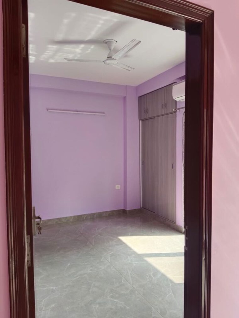 undefined, chittaranjan park 3 Bedroom 125 Sq.Yd. Builder Floor In Chittaranjan Park Delhi 10764295