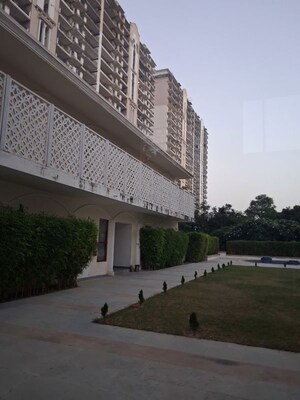 Balcony in 3.5 BHK Apartment at DLF Express Greens, Manesar Sector 1a – for Rent