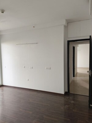 Room in 3 BHK Apartment at Godrej Meridien, Sector 106 – for Rent