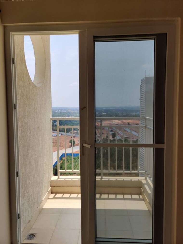 Balcony, shriram-luxor 2.5 Bedroom 1440 Sq.Ft. Apartment In Hennur Road Bangalore 10764313