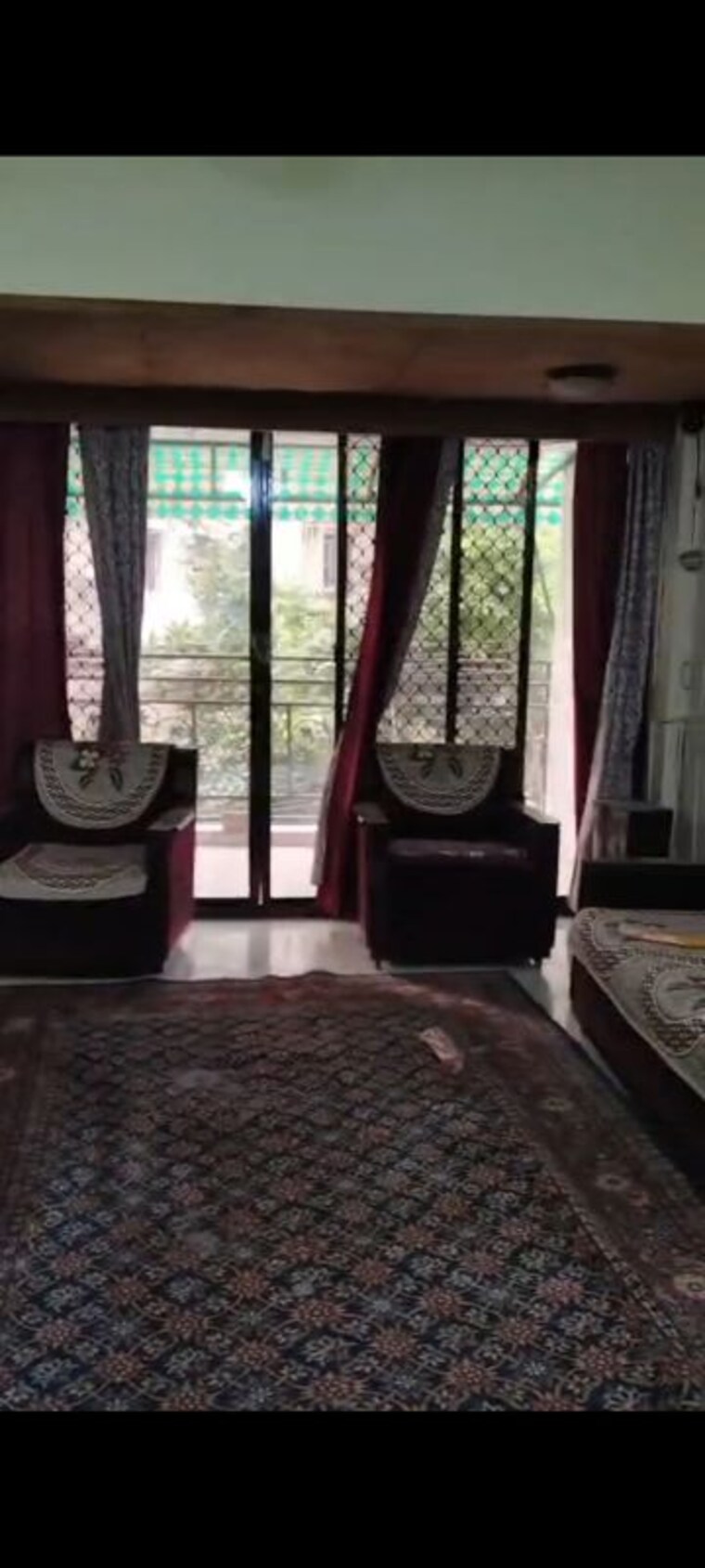 Living Room, arun-vihar 2.5 Bedroom 1100 Sq.Ft. Apartment In Sector 29 Noida 10764336