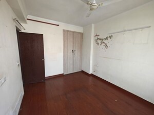 2 BHK Apartment For Rent in Bluemoon Central, Raj Nagar Extension