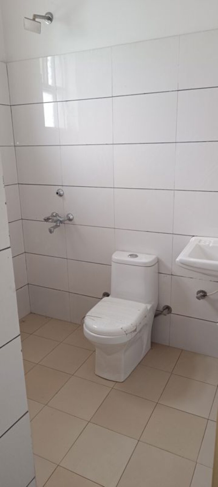 Bathroom, new-front-anjor 3 Bedroom 1500 Sq.Ft. Apartment In Baner Pune 10764455