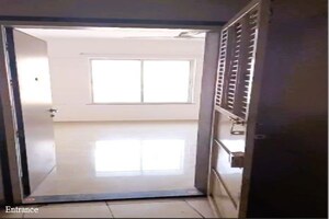 2 BHK Apartment – Entrance View at Malkani Bella Vita, Wagholi - for Rent