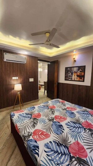 Bedroom in 2 BHK Builder Floor at Saket – for Rent
