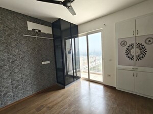 3 BHK Apartment For Rent in SS The Coralwood, Sector 84
