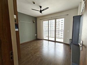 Room in 3 BHK Apartment at SS The Coralwood, Sector 84 – for Rent