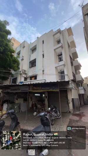  Apartment For Sale in Kothariya Colony