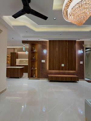 3.5 BHK Builder Floor For Rent in State Bank Colony