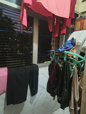 Room in 1 BHK Apartment at Kurla East – for Rent