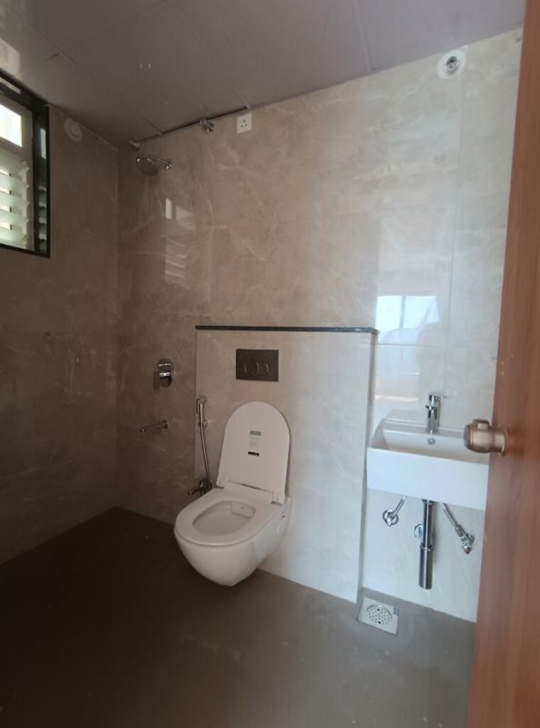 Bathroom, gruhpurti-aaradhya 3 Bedroom 1700 Sq.Ft. Apartment In Parvati Paytha Pune 10764692
