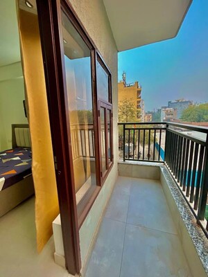 Balcony in 1 BHK Builder Floor at Ardee City, Sector 52 – for Rent