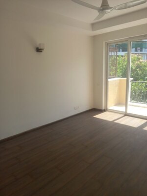 Balcony in 6+ BHK Independent House at Sector 15 – for Sale