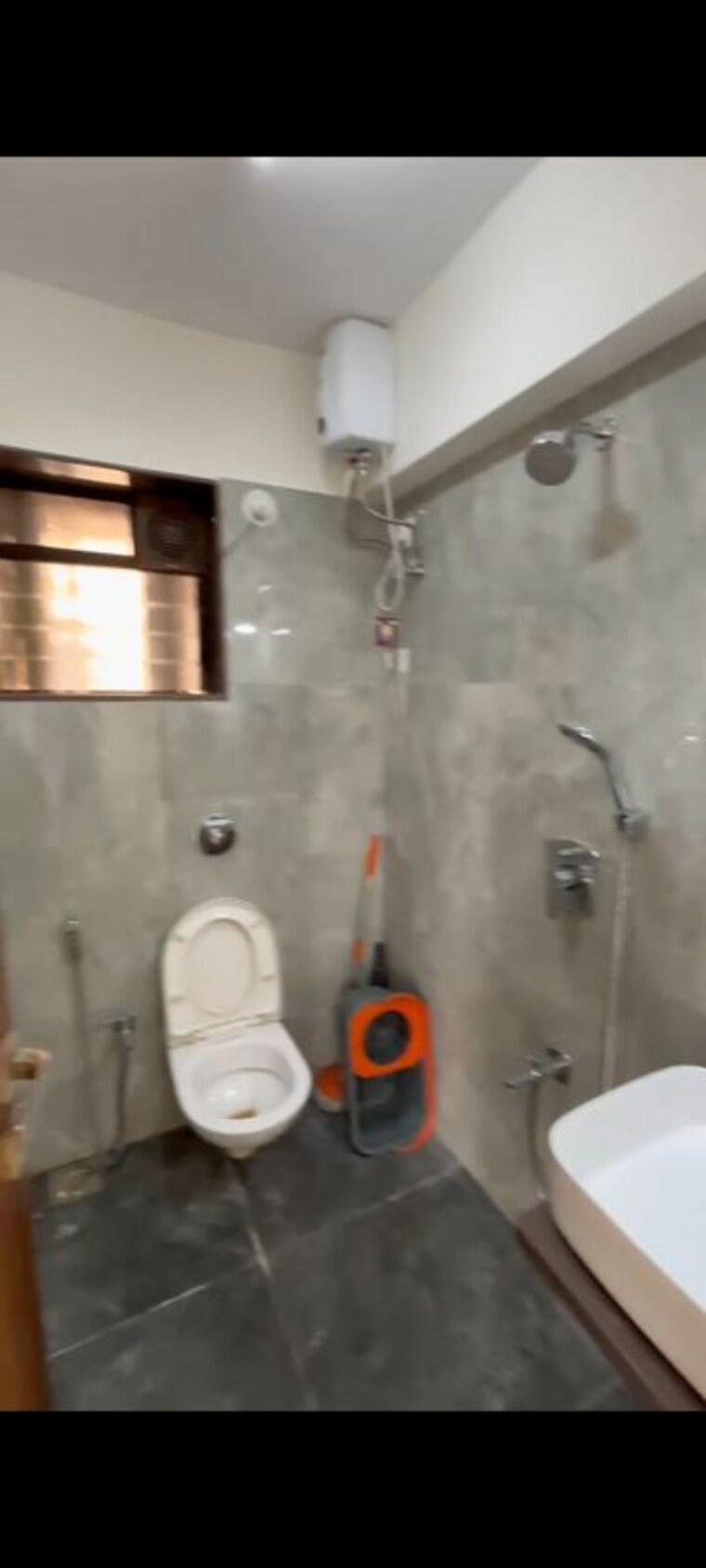 Bathroom, andheri-chs 3 Bedroom 1000 Sq.Ft. Apartment In Andheri West Mumbai 10764697