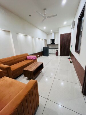 Kitchen in 2 BHK Builder Floor at Sector 40 – for Rent