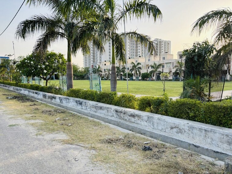 undefined, wing-lucknow-greens-plots  1800 Sq.Ft. Plot In Sultanpur Road Lucknow 10764746