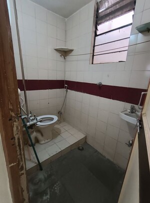 Staircase in 3.5 BHK Apartment at Dhankawade Patil Township, Dhankawadi – for Rent