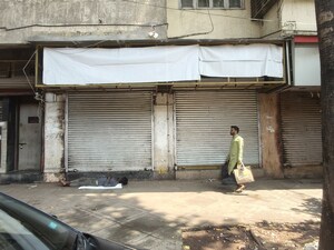  Showroom For Rent in Dadar East