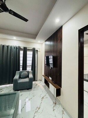 Building Lobby in 1 BHK Builder Floor at Sector 42 – for Rent