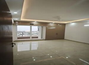 Room in 3 BHK Apartment at Rishita Mulberry Heights, Sushant Golf City – for Rent