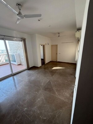 Room in 4 BHK Apartment at Godrej Air Sector 85, Sector 85 – for Rent