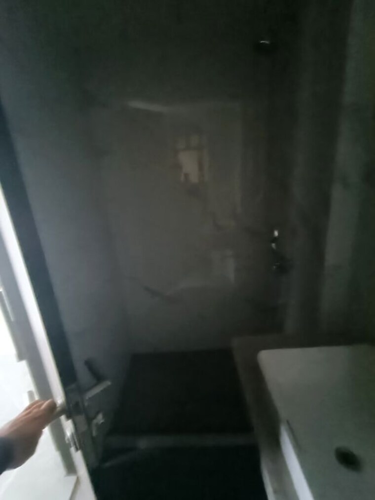 Bathroom, hubtown-the-premiere 2 Bedroom 700 Sq.Ft. Apartment In Andheri West Mumbai 10764786