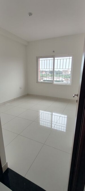 Room in 2.5 BHK Apartment at Brigade Valencia, Electronic City – for Sale