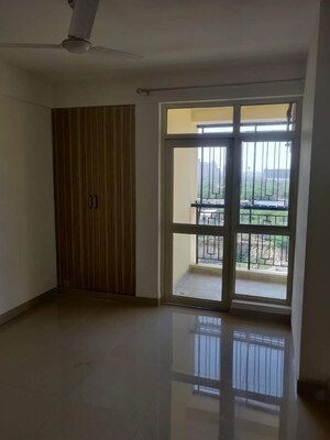 Room in 3 BHK Apartment at Paarth Aryavart Empire, Sushant Golf City – for Sale