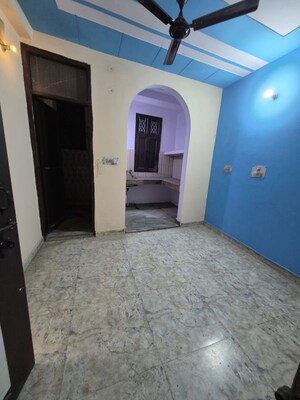 1.5 BHK Builder Floor For Sale in Mayur Vihar