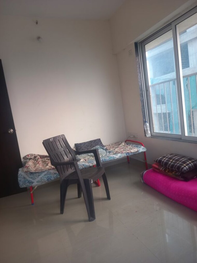 Room, dadar west 1 Bedroom 590 Sq.Ft. Apartment In Dadar West Mumbai 10764796