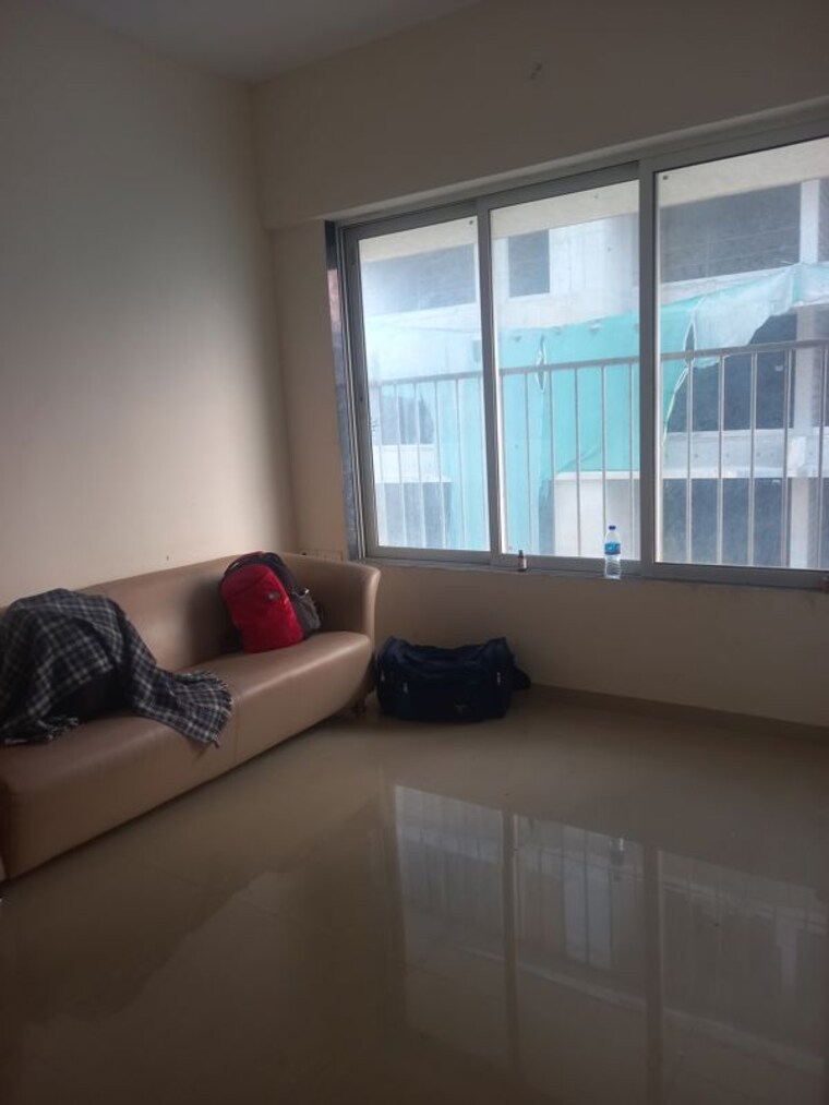 Room, dadar west 1 Bedroom 590 Sq.Ft. Apartment In Dadar West Mumbai 10764796
