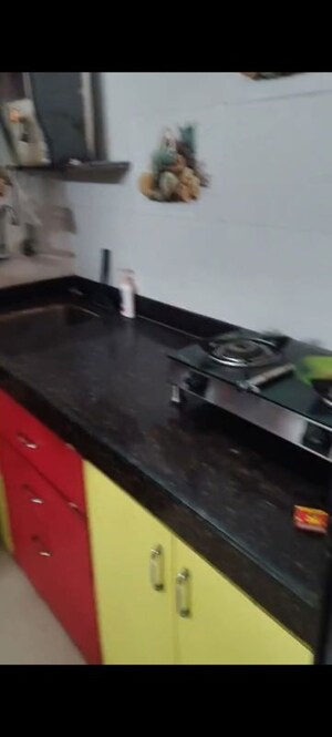 Furnished Amenities in 3 BHK Apartment at Dadar West – for Rent