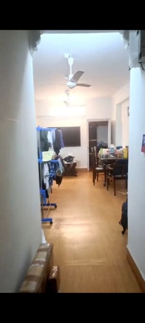 Parking in 3 BHK Apartment at Dadar West – for Rent