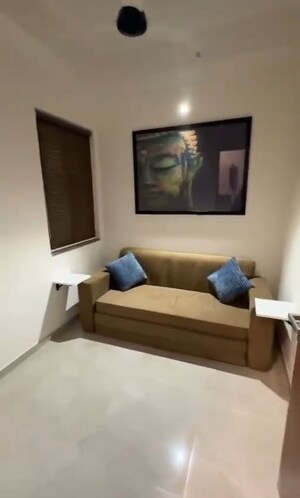 Furnished Amenities in 2.5 BHK Apartment at Sheth Auris Bliss, Malad West – for Rent