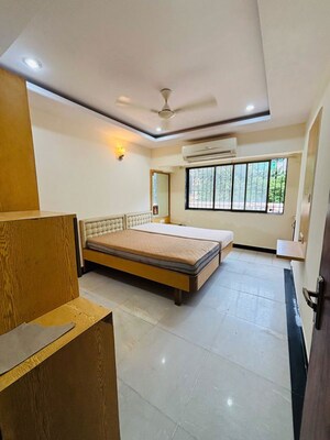  Pg For Rent in Worli