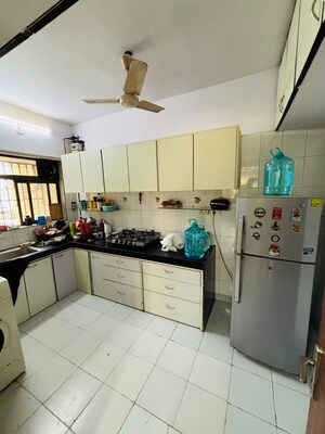 Kitchen in  Pg at Worli – for Rent