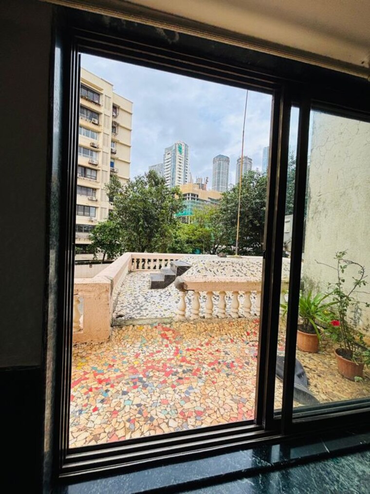 Balcony, worli Pg For Boys & Girls In Worli 10764831
