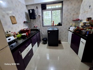 Team Area in  Pg at Parel – for Rent