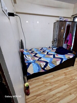  Pg For Rent in Parel