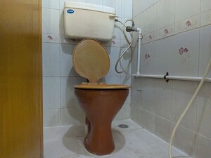 Bathroom in 1 BHK Apartment at Lok Milan, Chandivali – for Rent