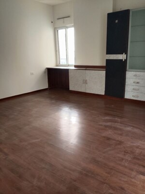 3 BHK Apartment For Rent in Sunshine Helios, Sector 78