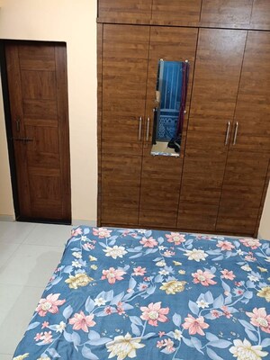 Bedroom in 2 BHK Apartment at Dombivli East – for Rent